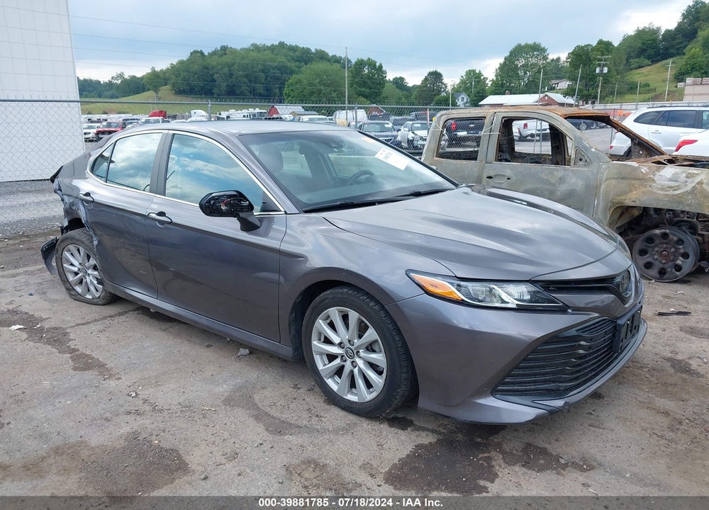 2020 TOYOTA CAMRY LE VIN: 4T1C11AK7LU932057