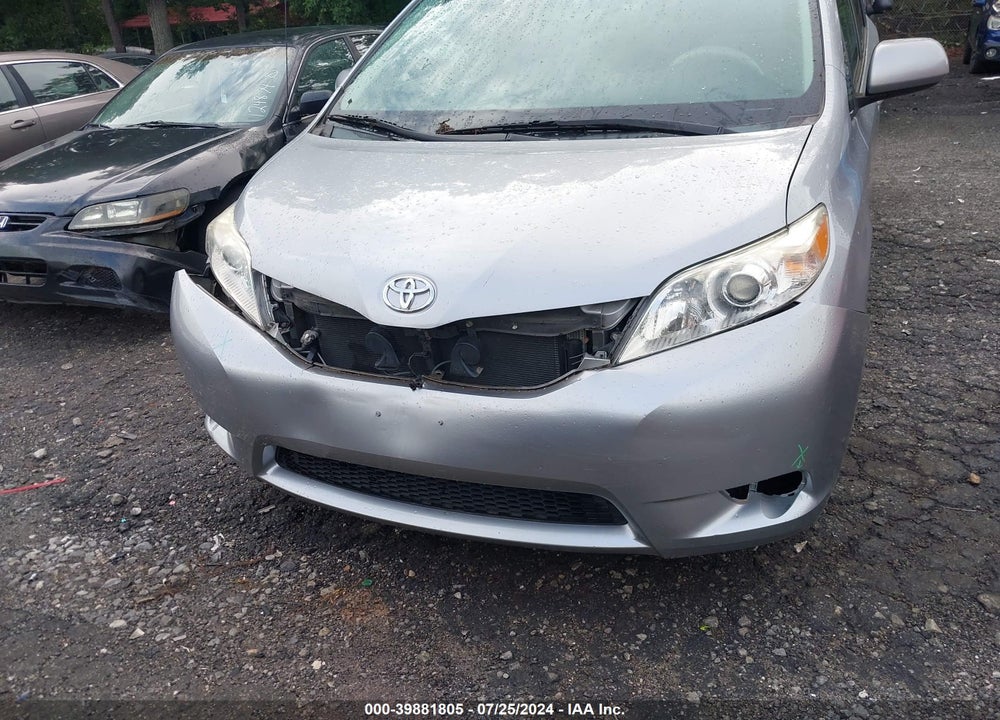 2012 TOYOTA SIENNA LE V6 8 PASSENGER VIN: 5TDKK3DCXCS177827