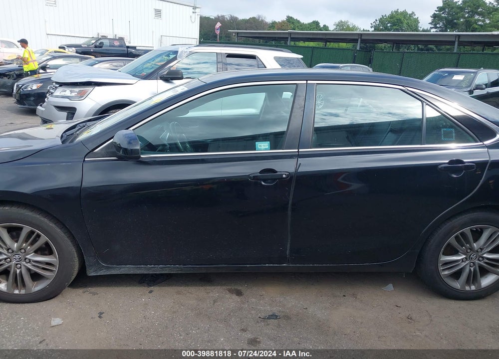 2015 TOYOTA CAMRY SE VIN: 4T1BF1FK6FU036200