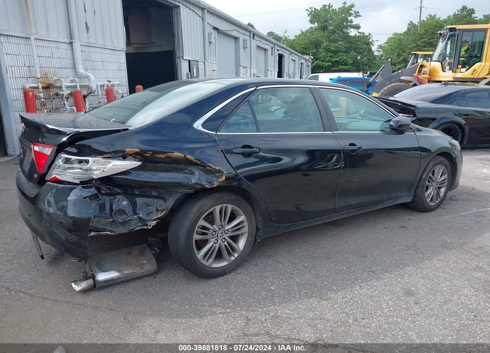 2015 TOYOTA CAMRY SE VIN: 4T1BF1FK6FU036200