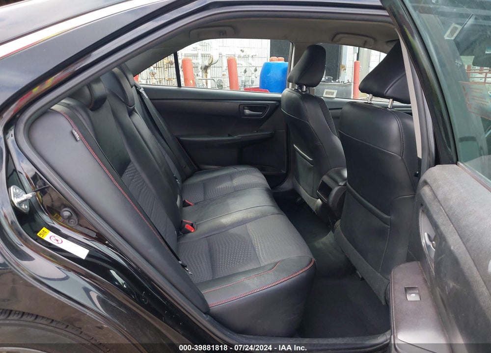 2015 TOYOTA CAMRY SE VIN: 4T1BF1FK6FU036200