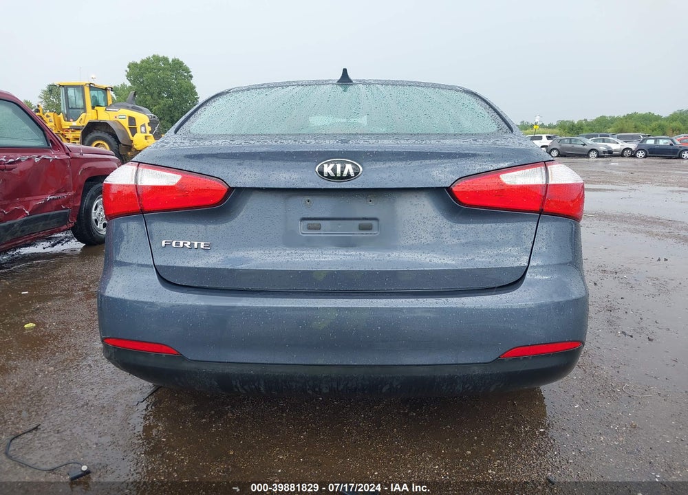 2016 KIA FORTE LX VIN: KNAFK4A64G5571046