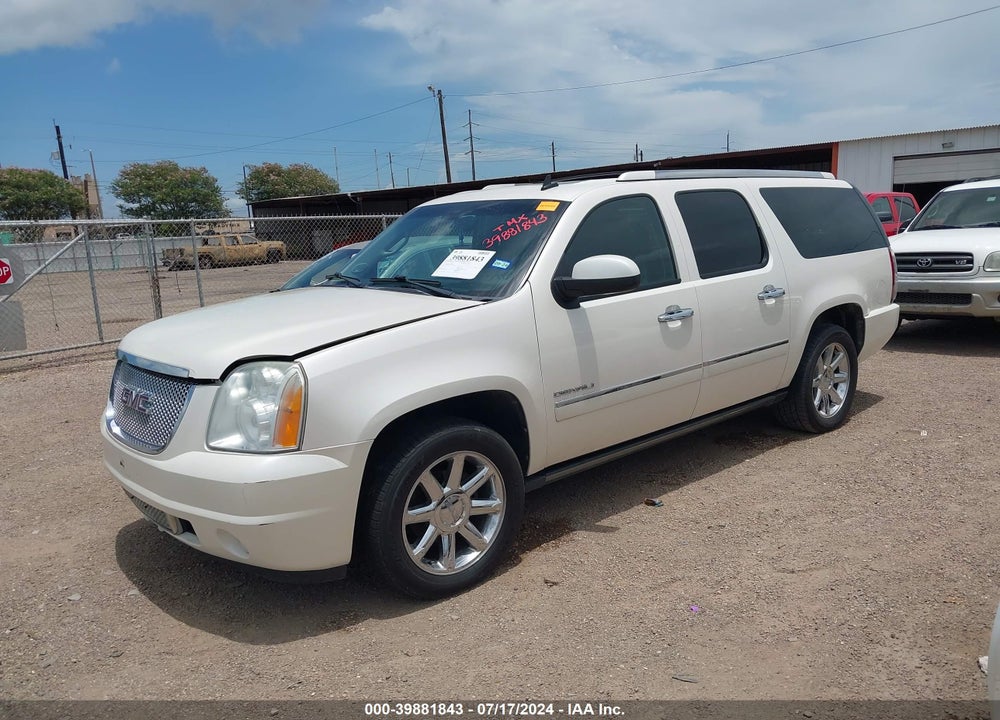 2011 GMC YUKON XL 1500 DENALI VIN: 1GKS2MEF2BR259339
