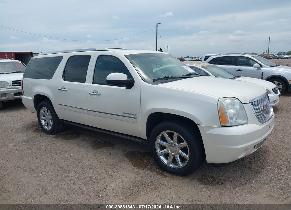 2011 GMC YUKON XL 1500 DENALI VIN: 1GKS2MEF2BR259339