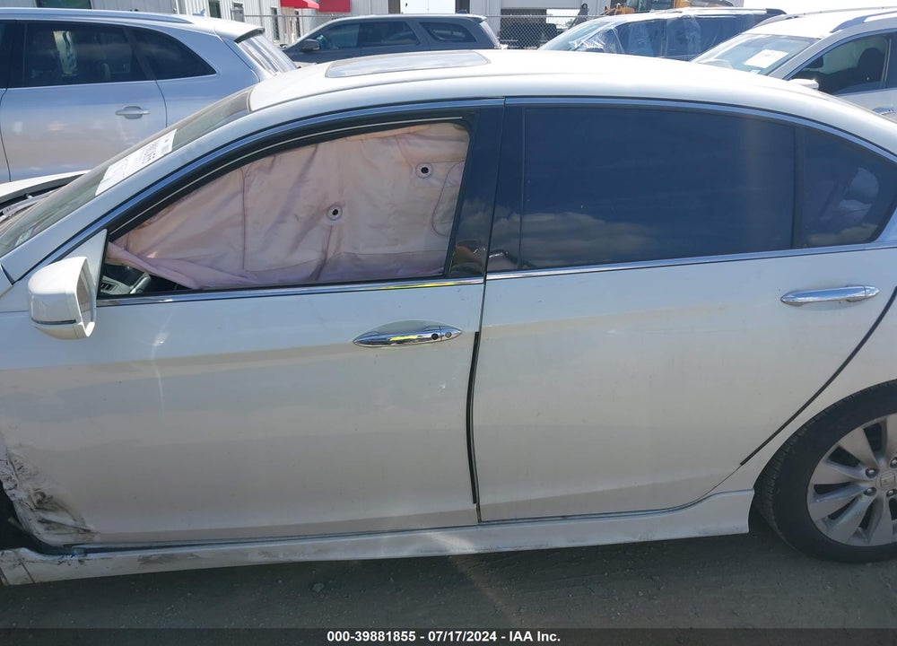2014 HONDA ACCORD EX-L V-6 VIN: 1HGCR3F82EA031111