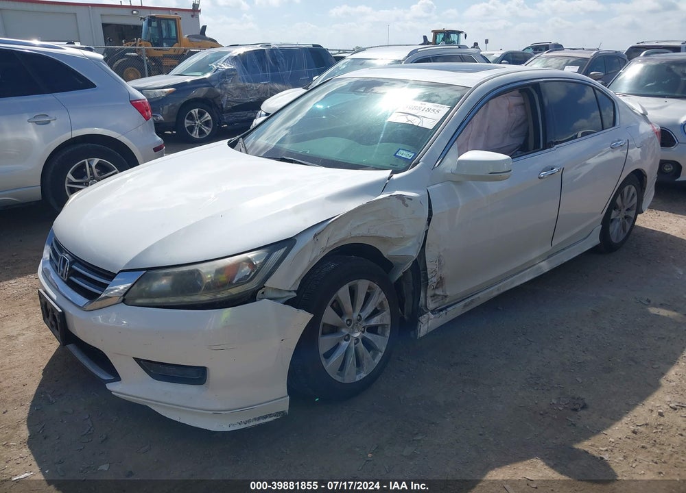 2014 HONDA ACCORD EX-L V-6 VIN: 1HGCR3F82EA031111