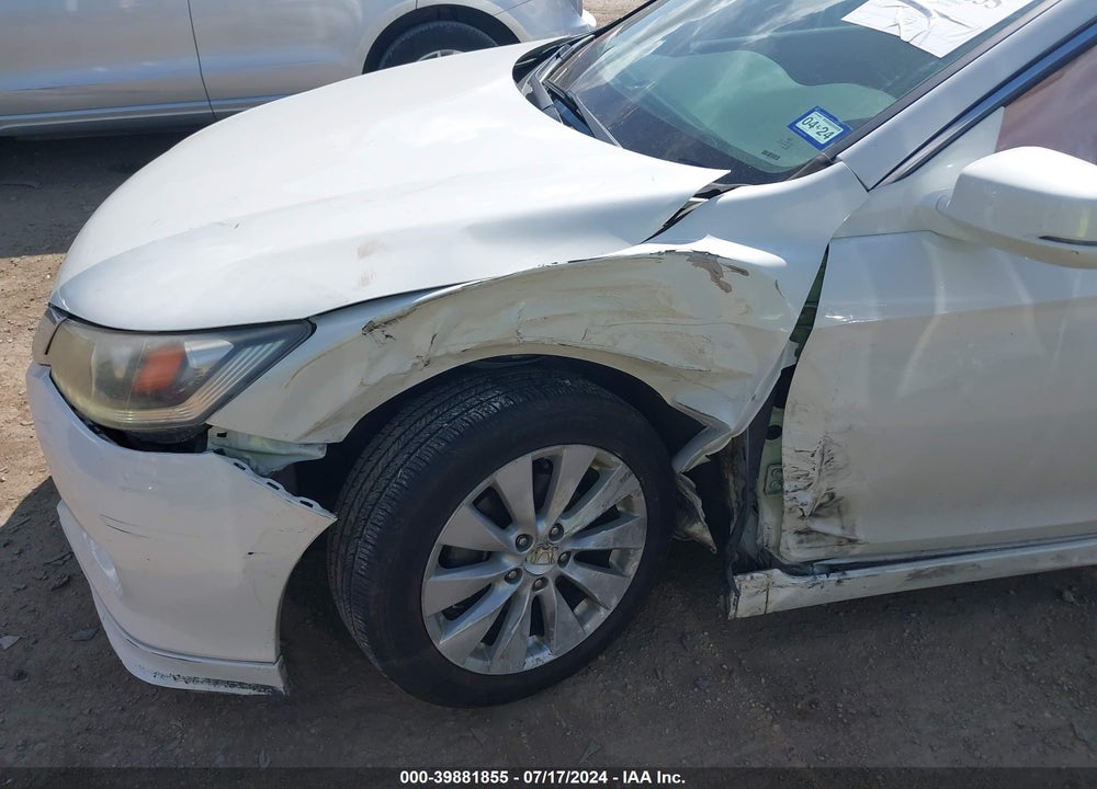 2014 HONDA ACCORD EX-L V-6 VIN: 1HGCR3F82EA031111
