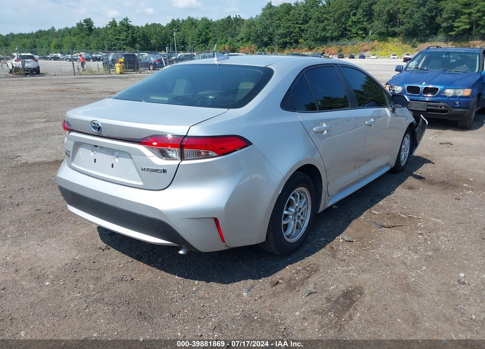 2022 TOYOTA COROLLA VIN: JTDEAMDE5NJ043282