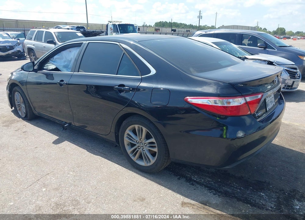 2017 TOYOTA CAMRY SE VIN: 4T1BF1FK8HU763602