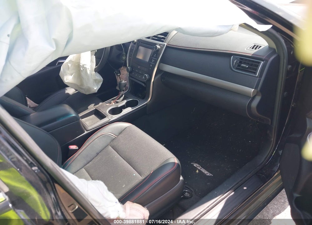 2017 TOYOTA CAMRY SE VIN: 4T1BF1FK8HU763602