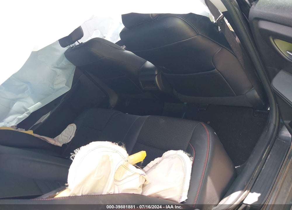 2017 TOYOTA CAMRY SE VIN: 4T1BF1FK8HU763602