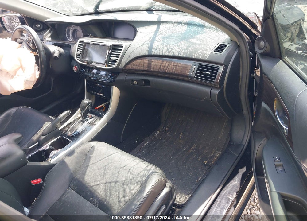2016 HONDA ACCORD EX-L V-6 VIN: 1HGCR3F84GA024521