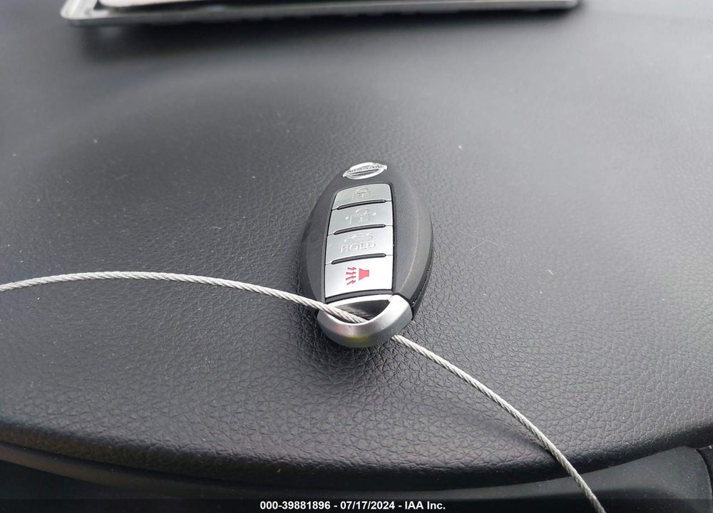 2017 NISSAN SENTRA SV VIN: 3N1AB7AP3HL713088