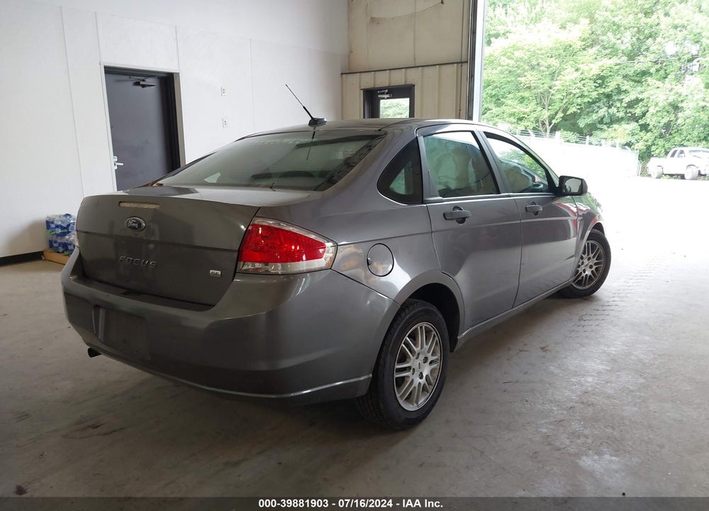 2010 FORD FOCUS SE VIN: 1FAHP3FNXAW252622