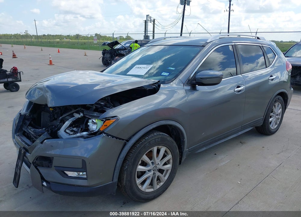 2018 NISSAN ROGUE VIN: JN8AT2MT5JW457014