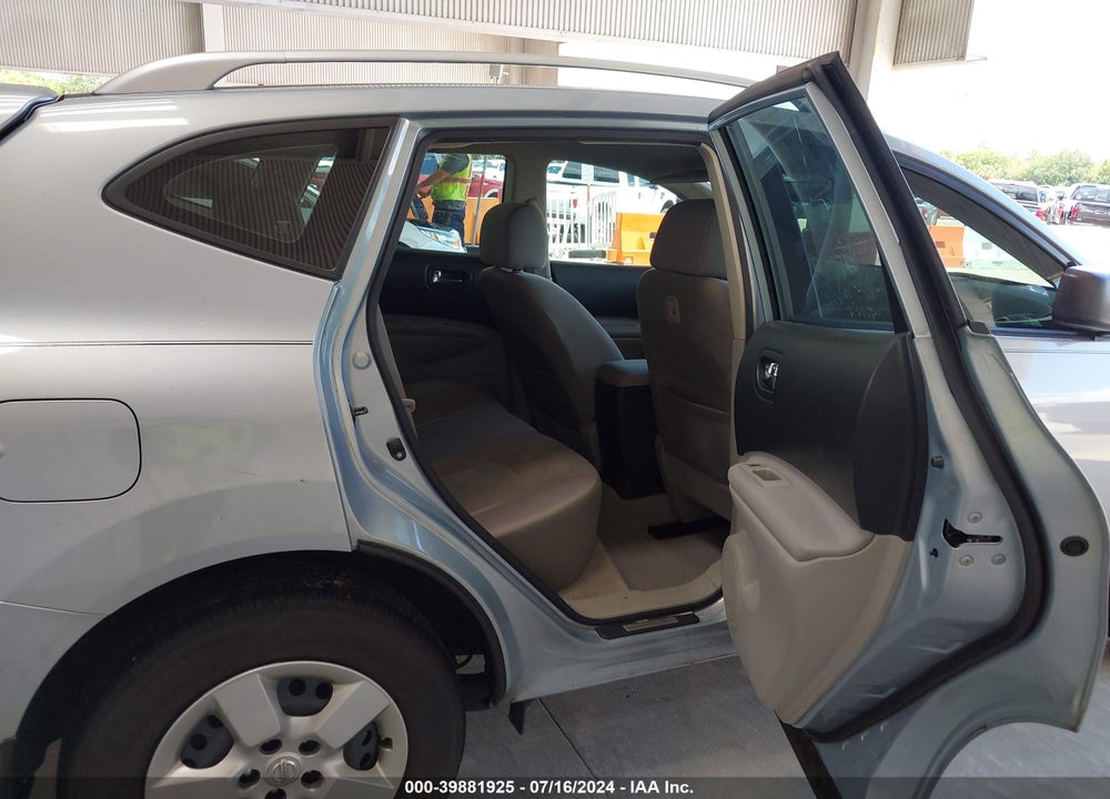 2015 NISSAN ROGUE SELECT S VIN: JN8AS5MT1FW160317