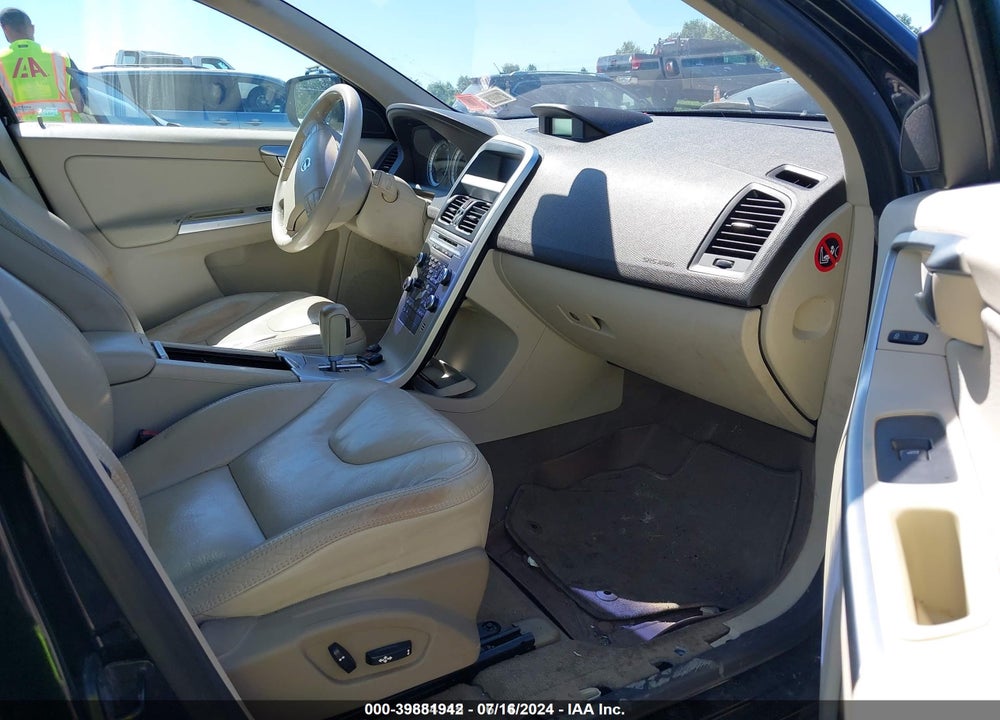 2010 VOLVO XC60 T6/T6 R-DESIGN VIN: YV4992DZ2A2121665