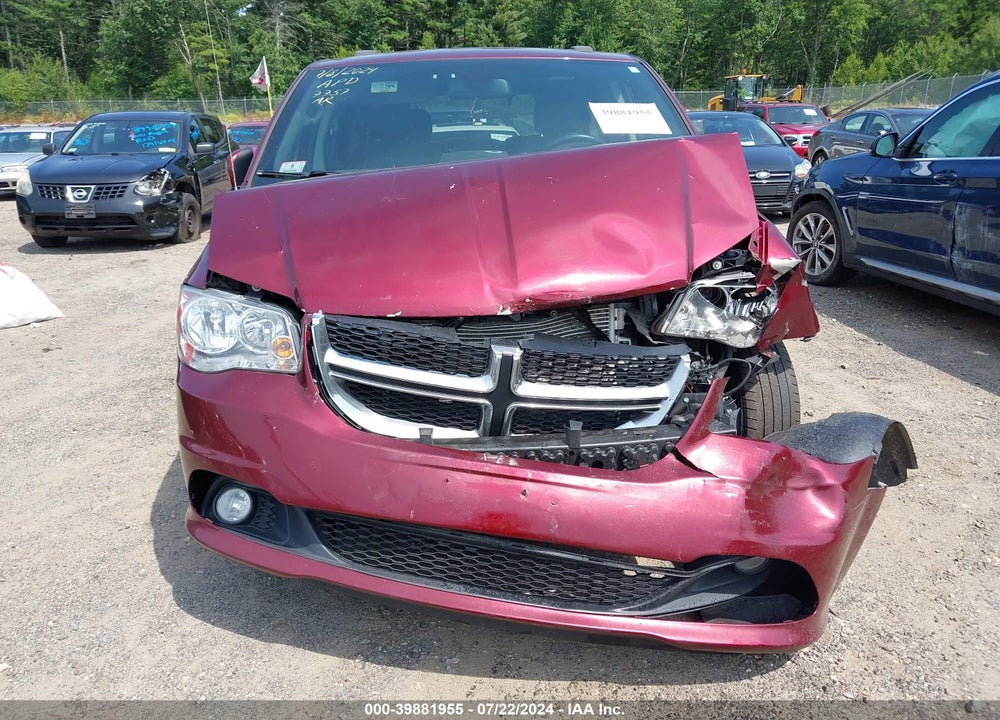 2018 DODGE GRAND CARAVAN SXT VIN: 2C4RDGCG7JR327757