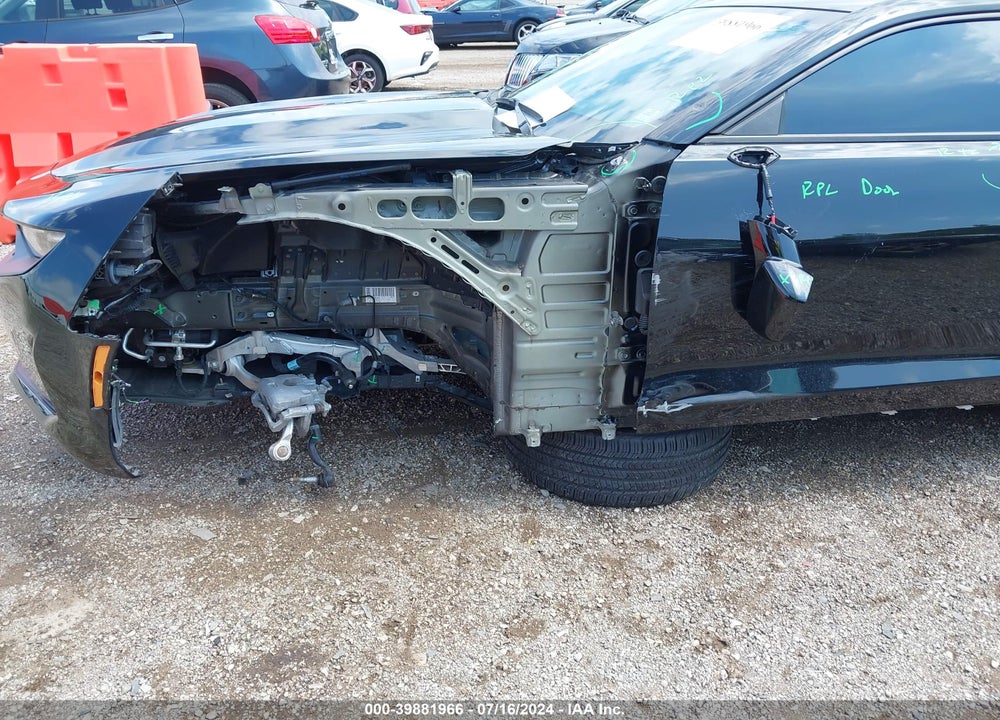 2021 CHEVROLET CAMARO RWD 1LT VIN: 1G1FB1RX3M0101574