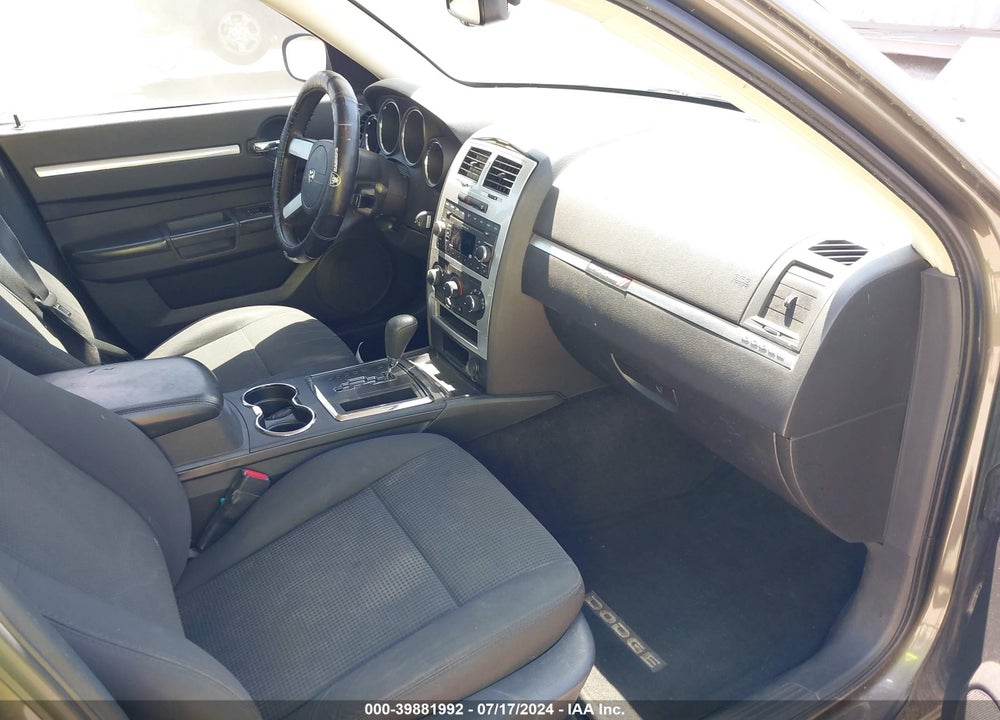 2008 DODGE CHARGER VIN: 2B3KA43G28H247986