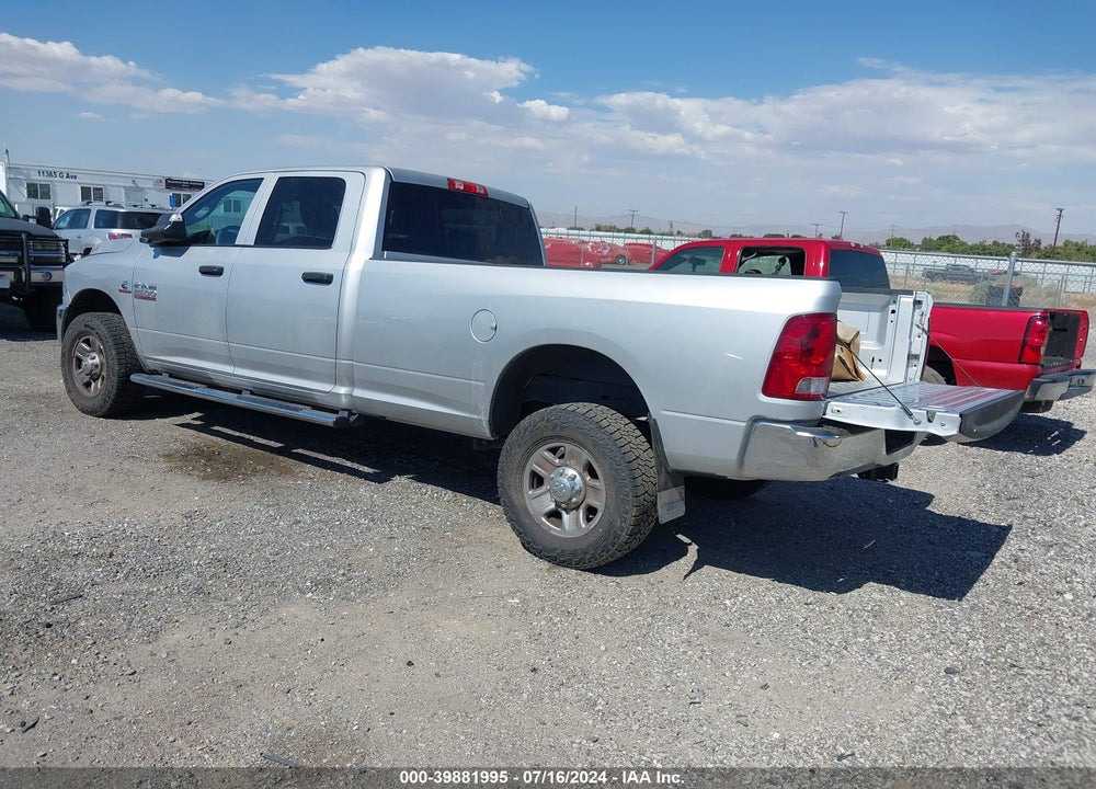 2017 RAM 2500 TRADESMAN 4X4 8' BOX VIN: 3C6UR5HL1HG503019
