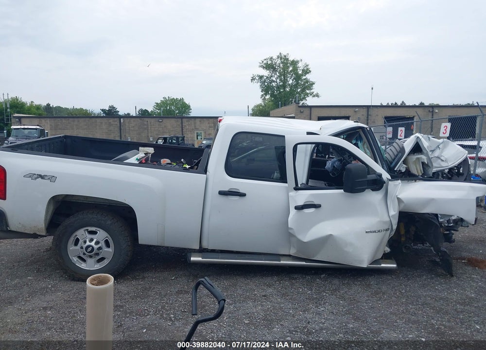 2014 CHEVROLET SILVERADO 2500HD LT VIN: 1GC1KXC88EF152265