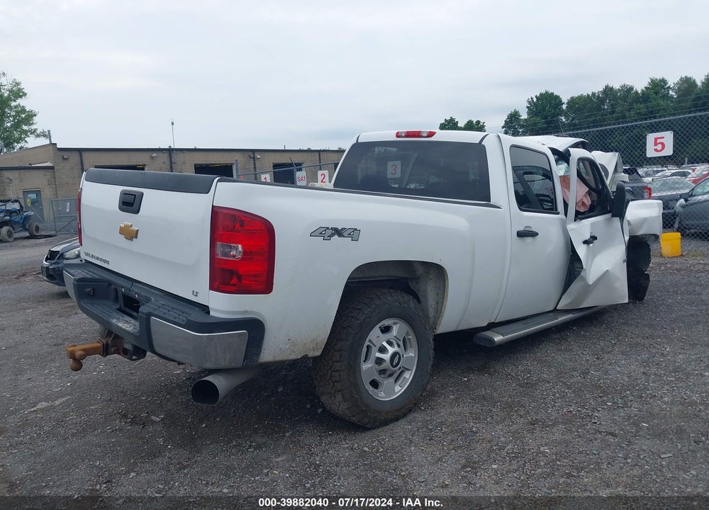 2014 CHEVROLET SILVERADO 2500HD LT VIN: 1GC1KXC88EF152265
