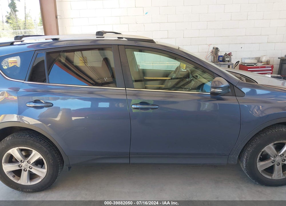 2013 TOYOTA RAV4 XLE VIN: 2T3RFREV4DW011132
