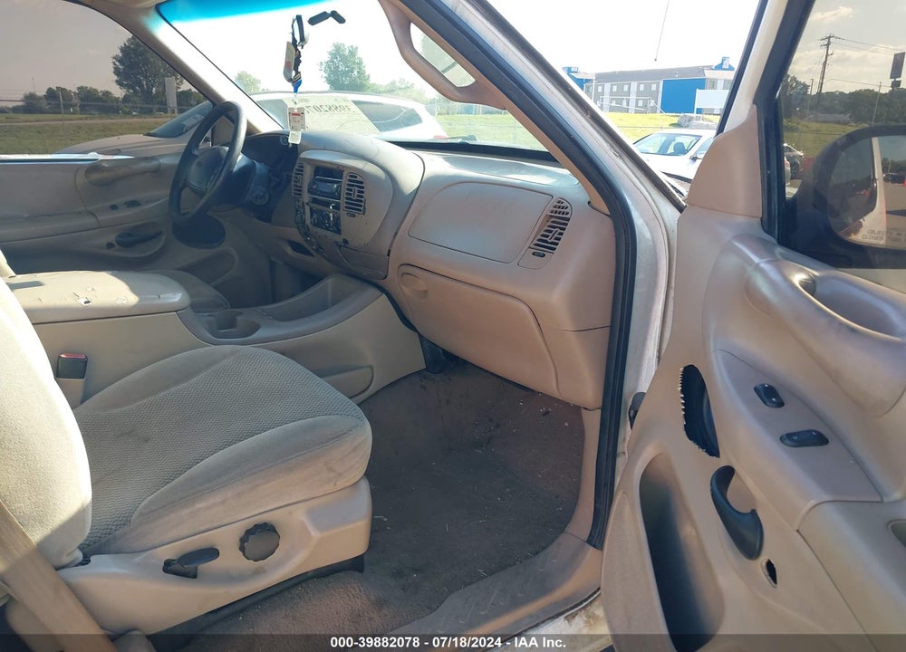 1998 FORD F-150 LARIAT/STANDARD/XL/XLT VIN: 1FTZX18W2WNA61962