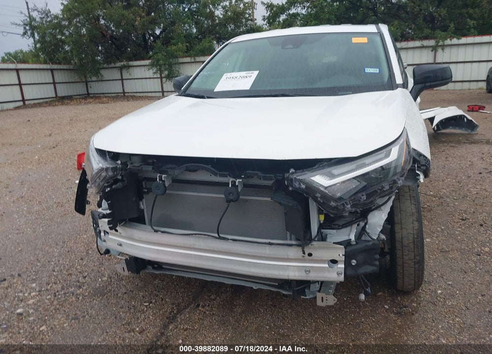 2024 TOYOTA RAV4 LE VIN: 2T3F1RFV1RC415840