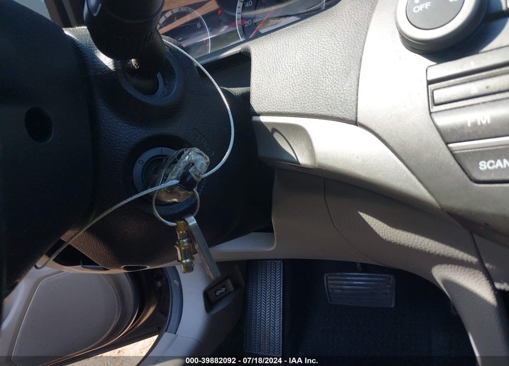 2012 HONDA ACCORD 2.4 LX-P VIN: 1HGCP2F49CA221062
