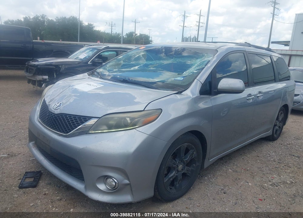 2015 TOYOTA SIENNA SE 8 PASSENGER VIN: 5TDXK3DC9FS580840