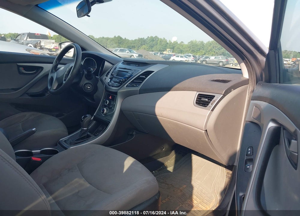 2014 HYUNDAI ELANTRA SE VIN: 5NPDH4AE6EH498503