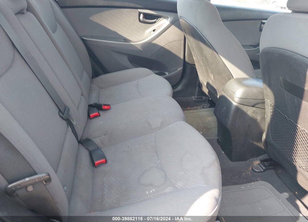 2014 HYUNDAI ELANTRA SE VIN: 5NPDH4AE6EH498503