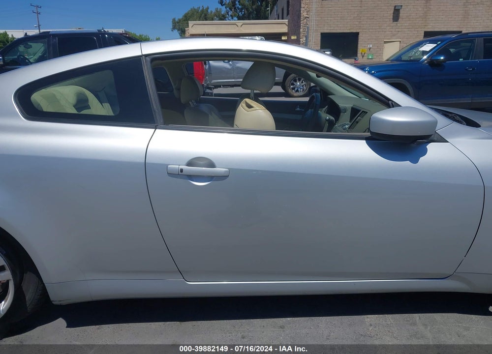 2008 INFINITI G37 JOURNEY VIN: JNKCV64E98M110734