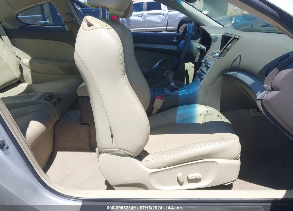 2008 INFINITI G37 JOURNEY VIN: JNKCV64E98M110734