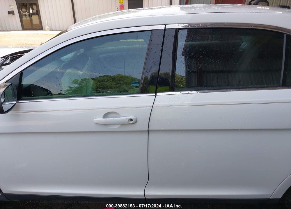 2014 FORD TAURUS SE VIN: 1FAHP2D84EG162678