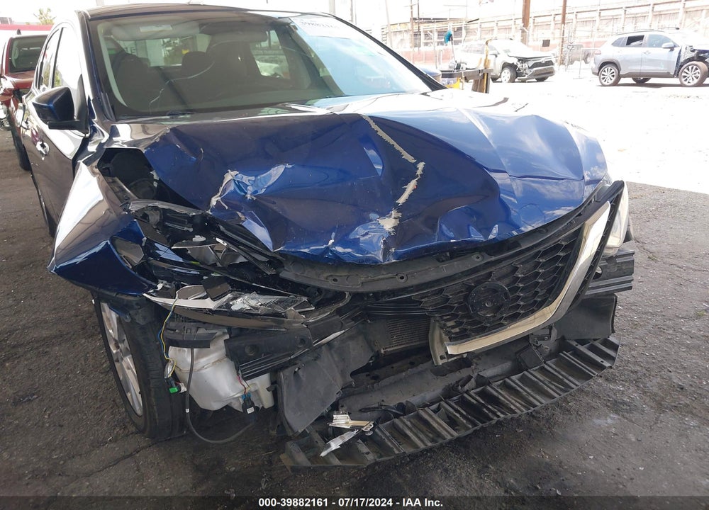 2018 NISSAN SENTRA SV VIN: 3N1AB7AP9JL649211