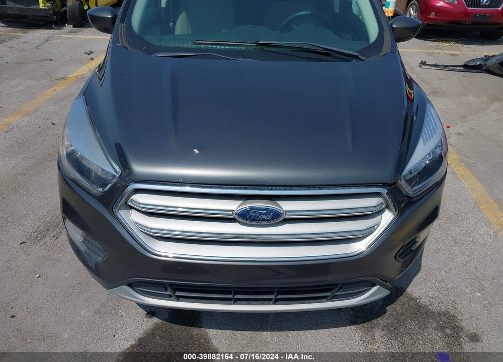 2018 FORD ESCAPE SE VIN: 1FMCU0GDXJUC11111