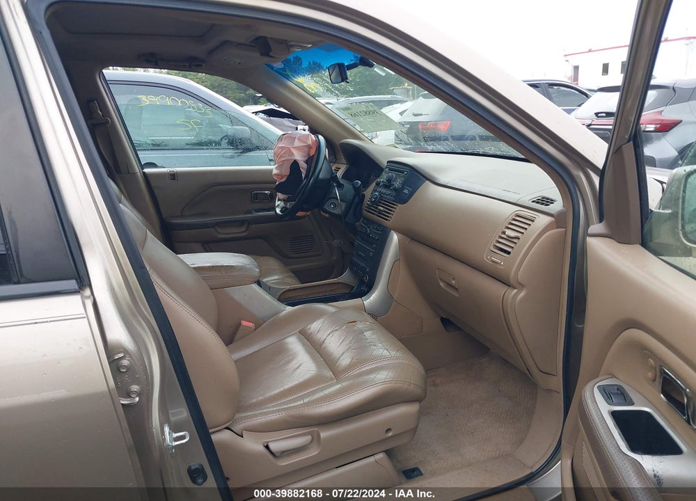 2005 HONDA PILOT EX-L VIN: 5FNYF18615B018998