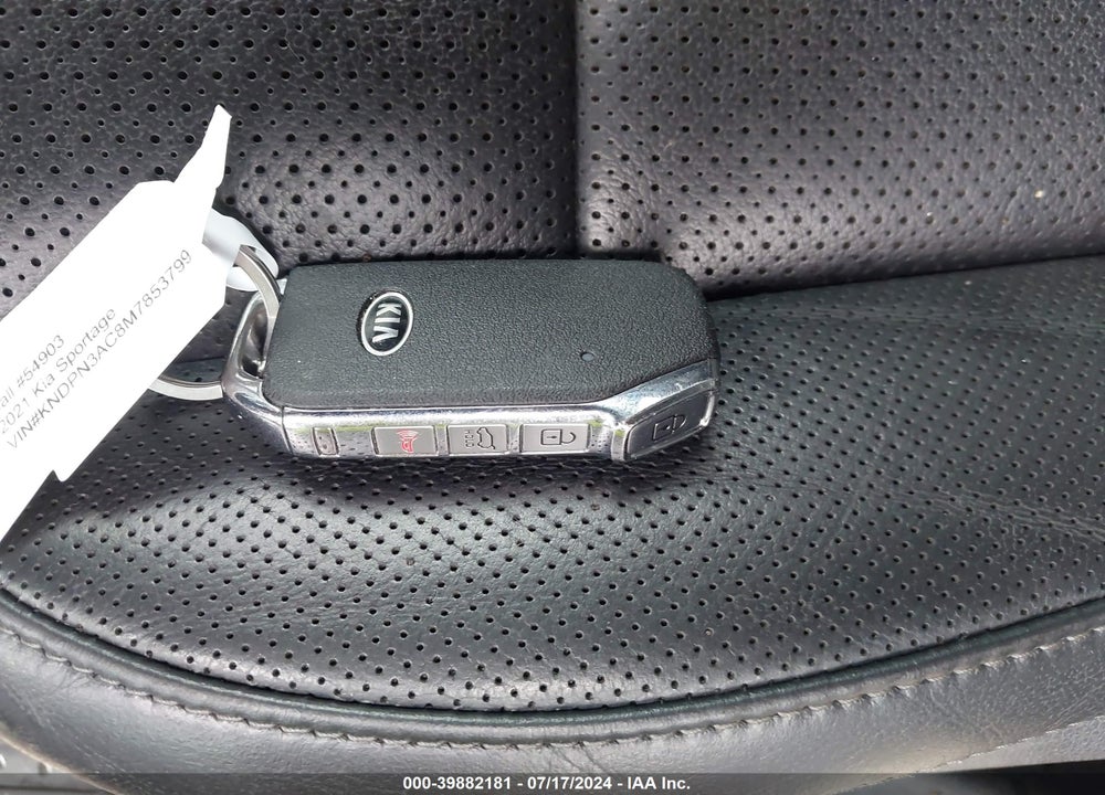 2021 KIA SPORTAGE EX VIN: KNDPN3AC8M7853799