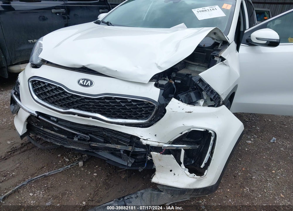 2021 KIA SPORTAGE EX VIN: KNDPN3AC8M7853799