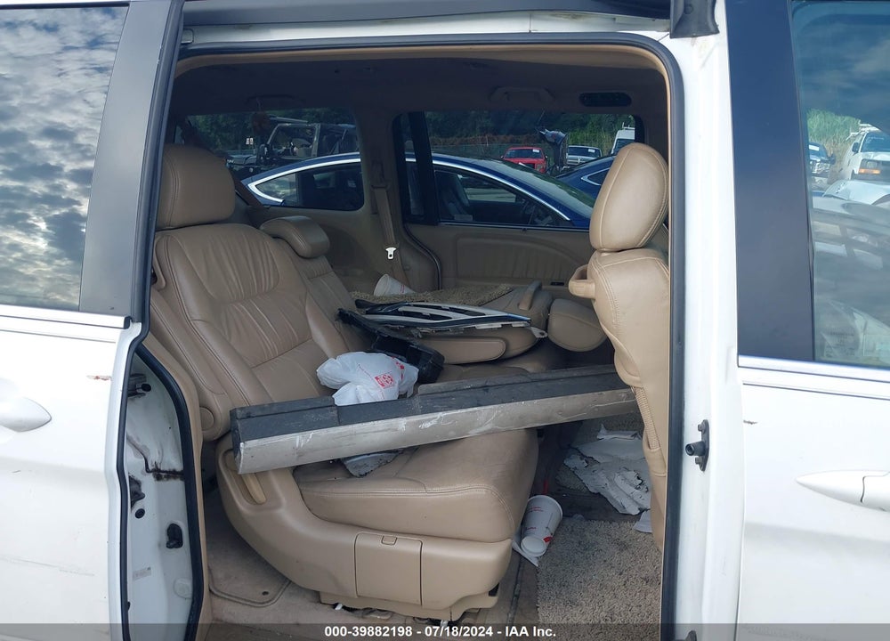 2006 HONDA ODYSSEY EX-L VIN: 5FNRL386X6B416530