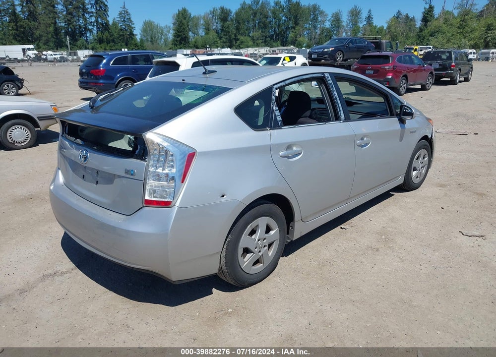 2010 TOYOTA PRIUS II VIN: JTDKN3DUXA0220529