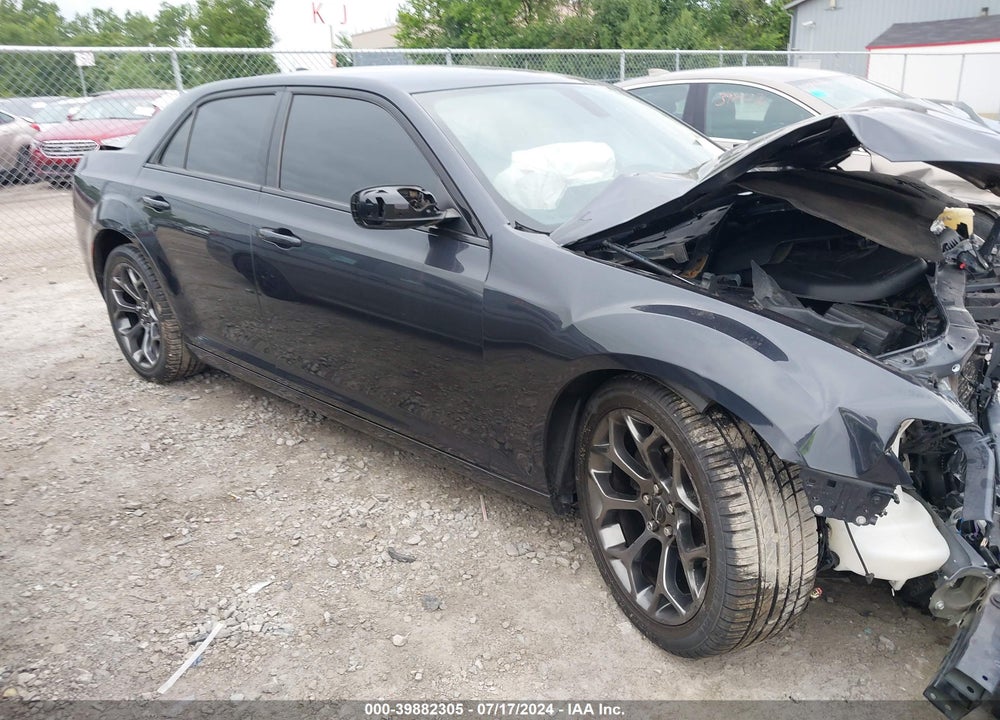 2017 CHRYSLER 300 300S VIN: 2C3CCABG4HH668027