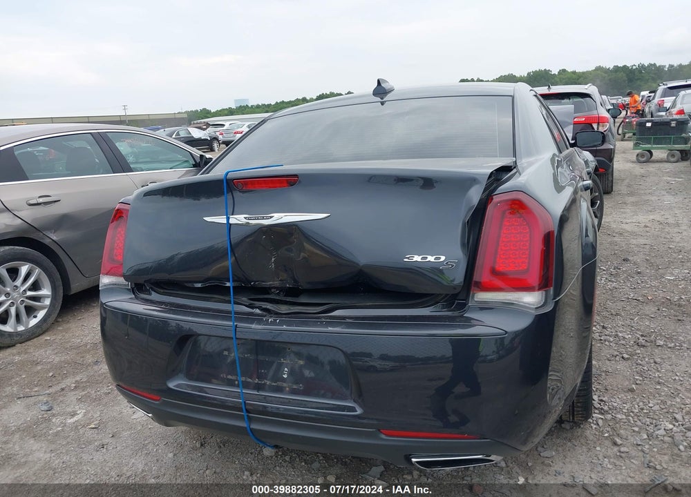 2017 CHRYSLER 300 300S VIN: 2C3CCABG4HH668027