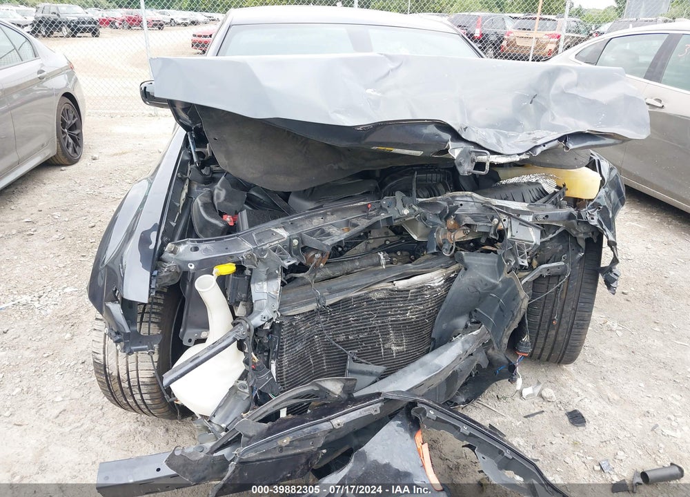 2017 CHRYSLER 300 300S VIN: 2C3CCABG4HH668027