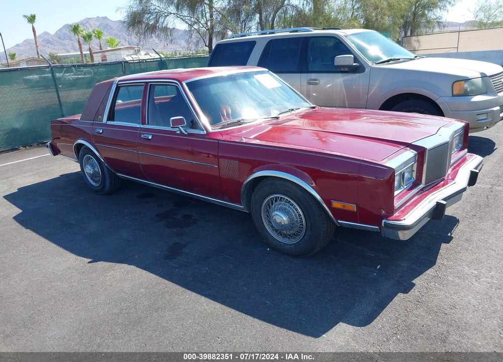 1983 CHRYSLER NEW YORKER FIFTH AVENUE VIN: 2C3BF66P9DR208408