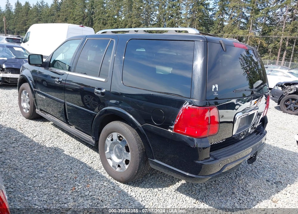2005 LINCOLN NAVIGATOR VIN: 5LMFU27505LJ19404