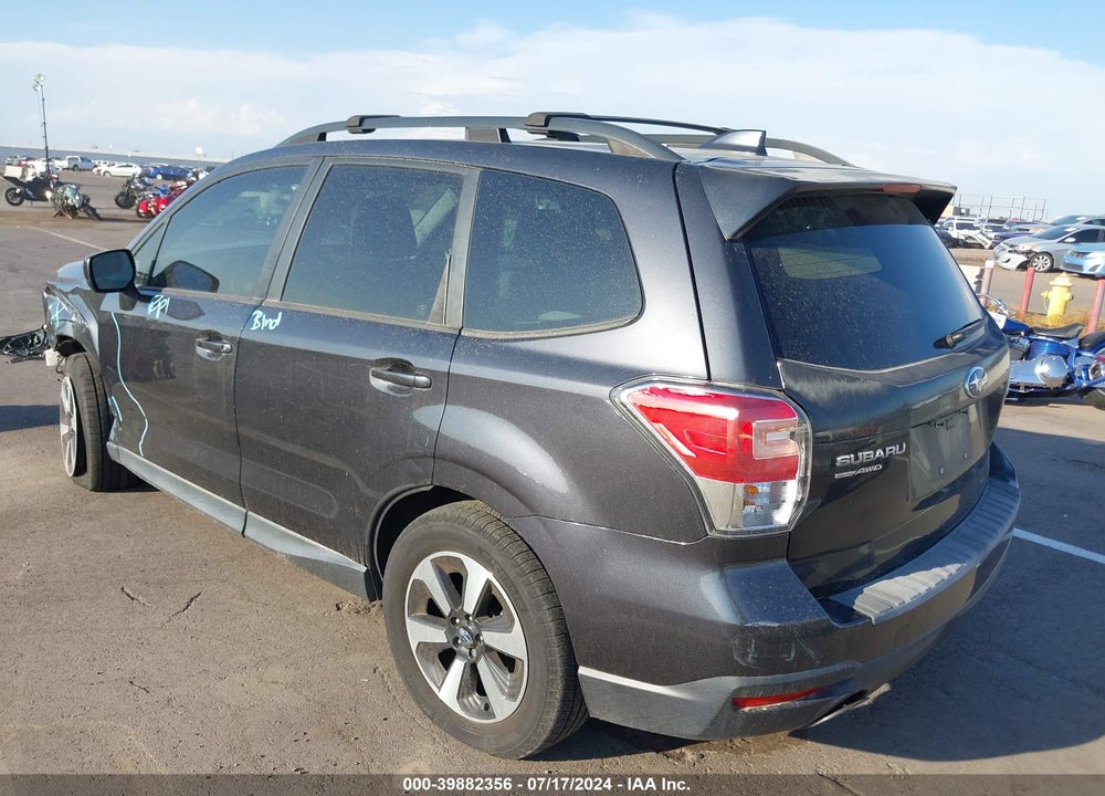 2017 SUBARU FORESTER 2.5I PREMIUM VIN: JF2SJAGC1HH558580